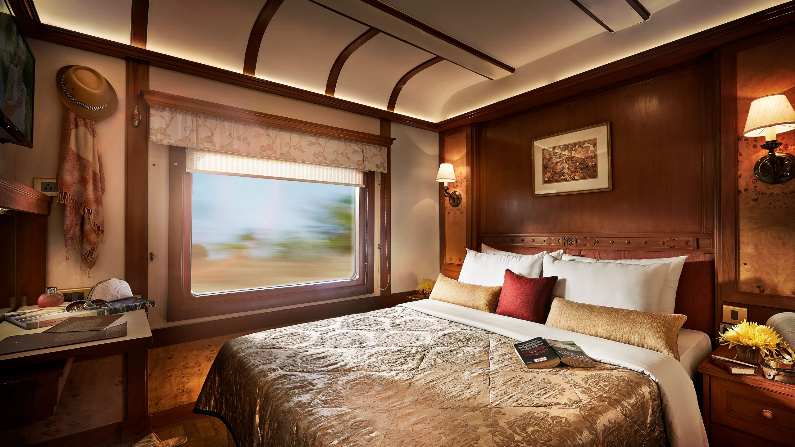 Palace on Wheels: All-Inclusive Luxury