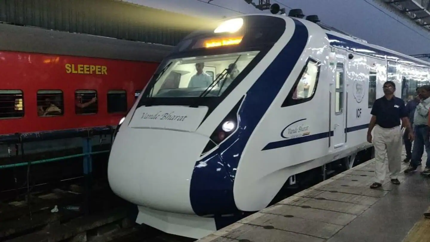 vande-bharat-express-india-rail-travel